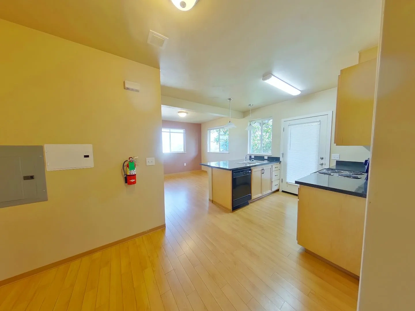 Midtown Apartments – photo 3