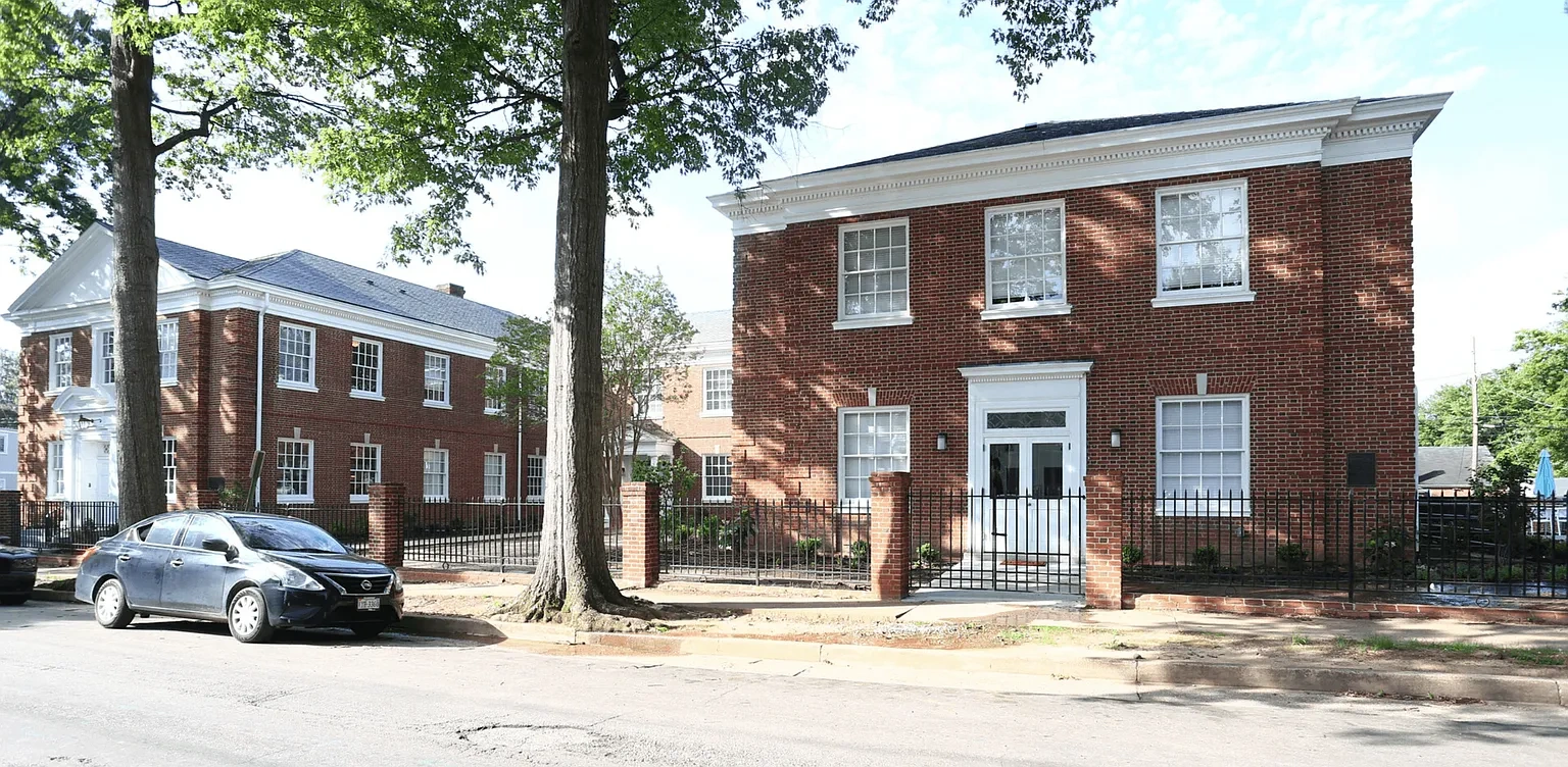 Parkwood Apartments – photo 5