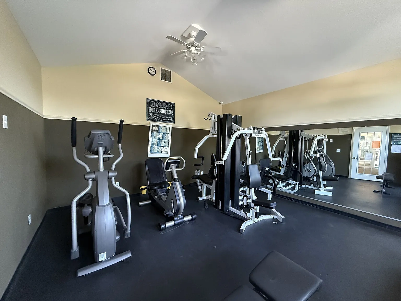 Pointe At Evans Lake – photo 4
