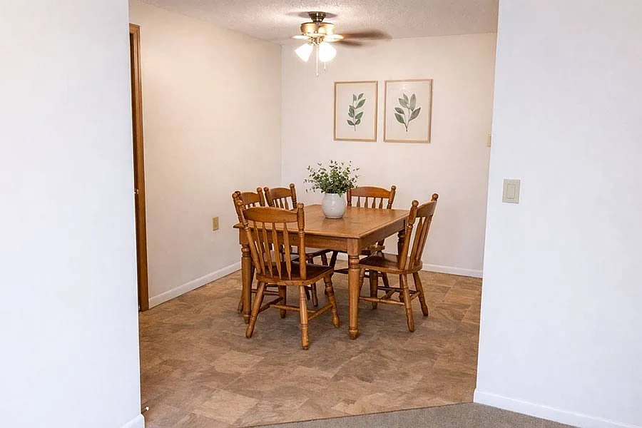 TIMBER RIDGE APARTMENTS – photo 5