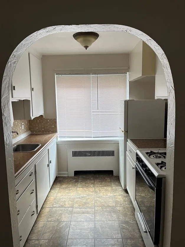 17846 Northwood Ave – photo 2