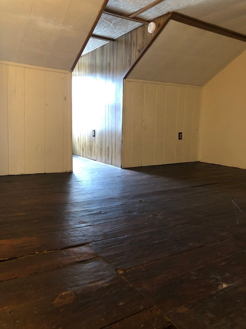 133 N Penn St – photo 5