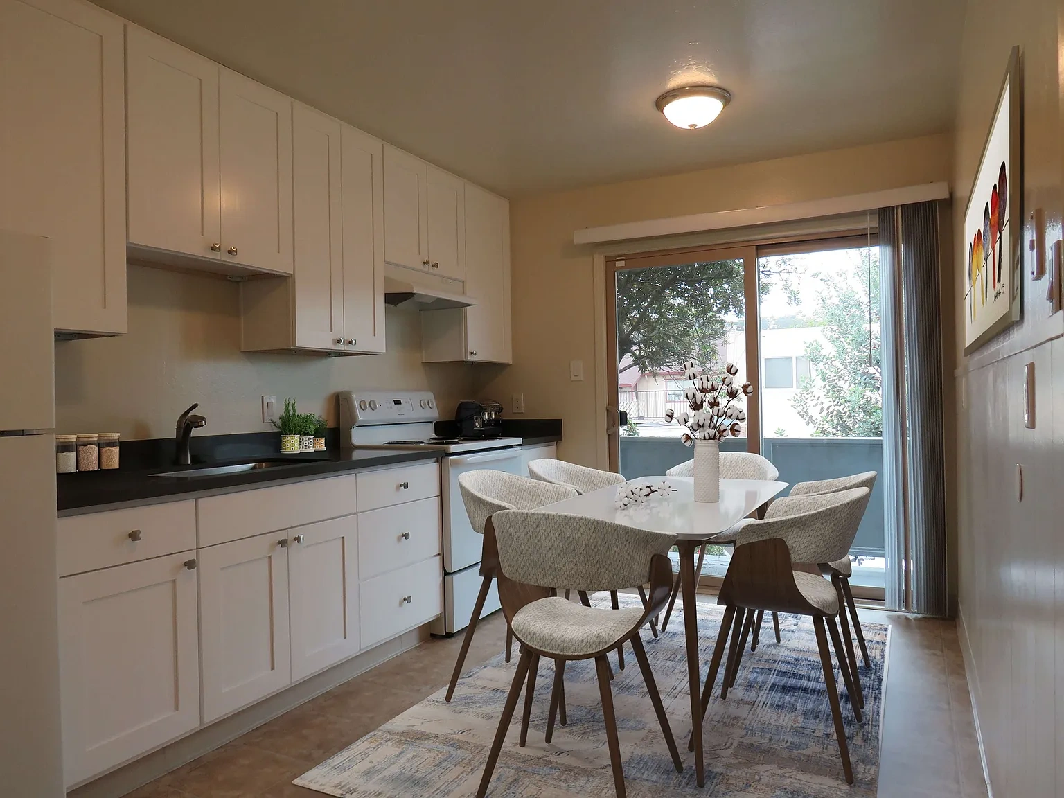 Sandpiper Apartments – photo 3
