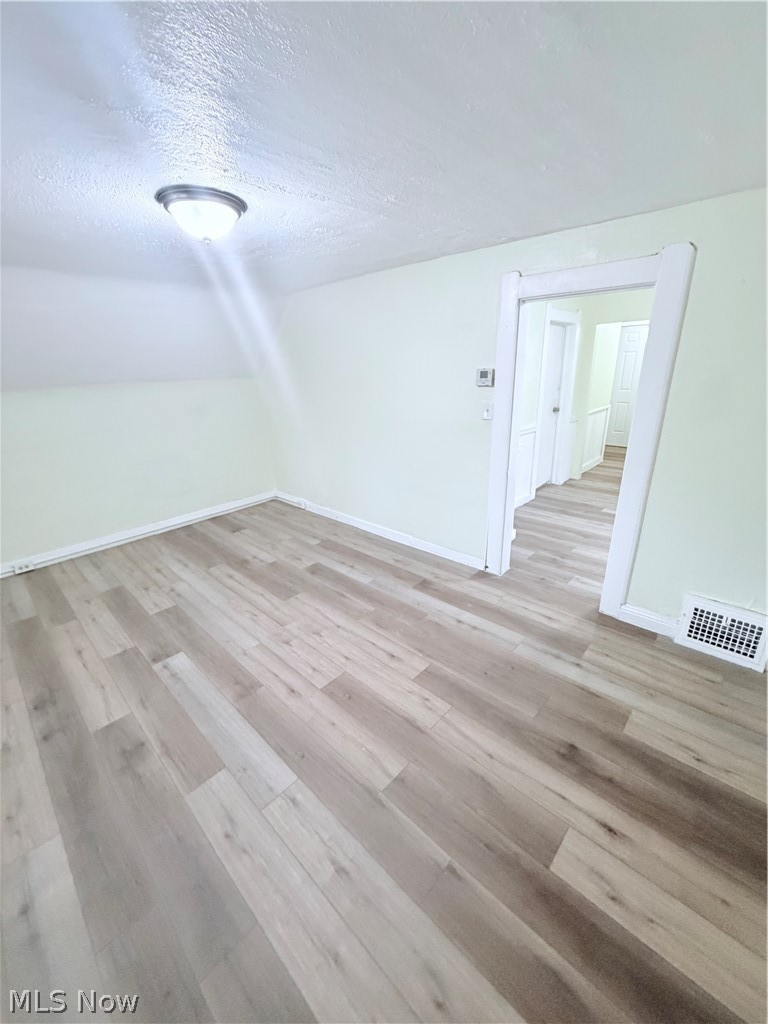 2219 W 103rd St unit UP – photo 5