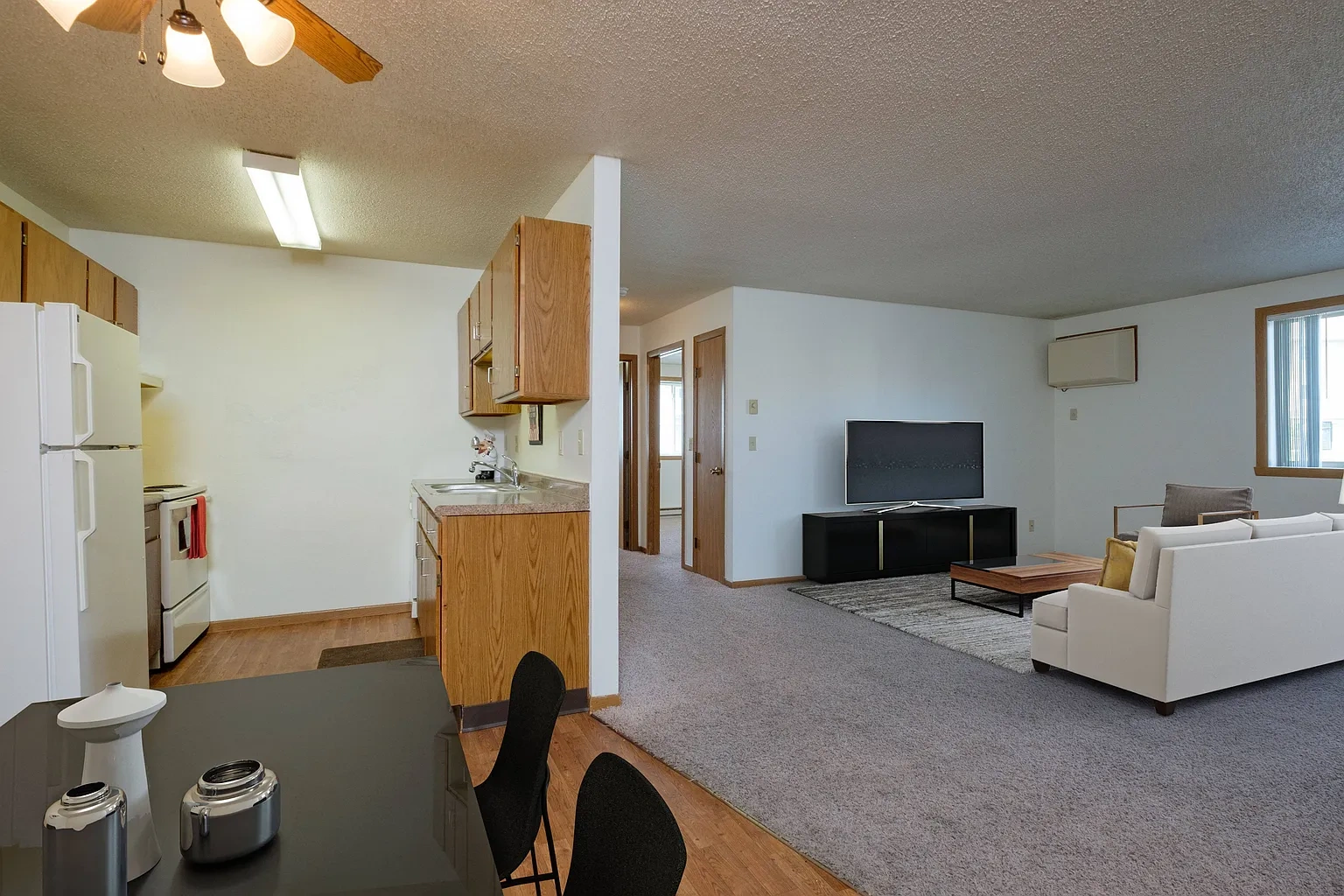 Oak Court – photo 5