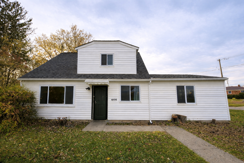4300 E 175th St – photo 1