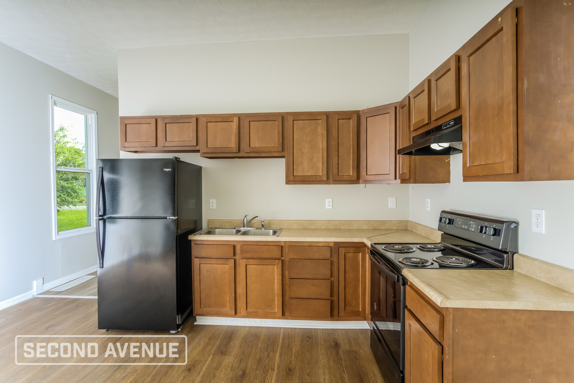 4521 W Market St – photo 3