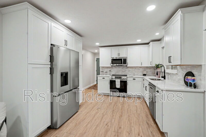 2569 Richmar Dr – photo 5