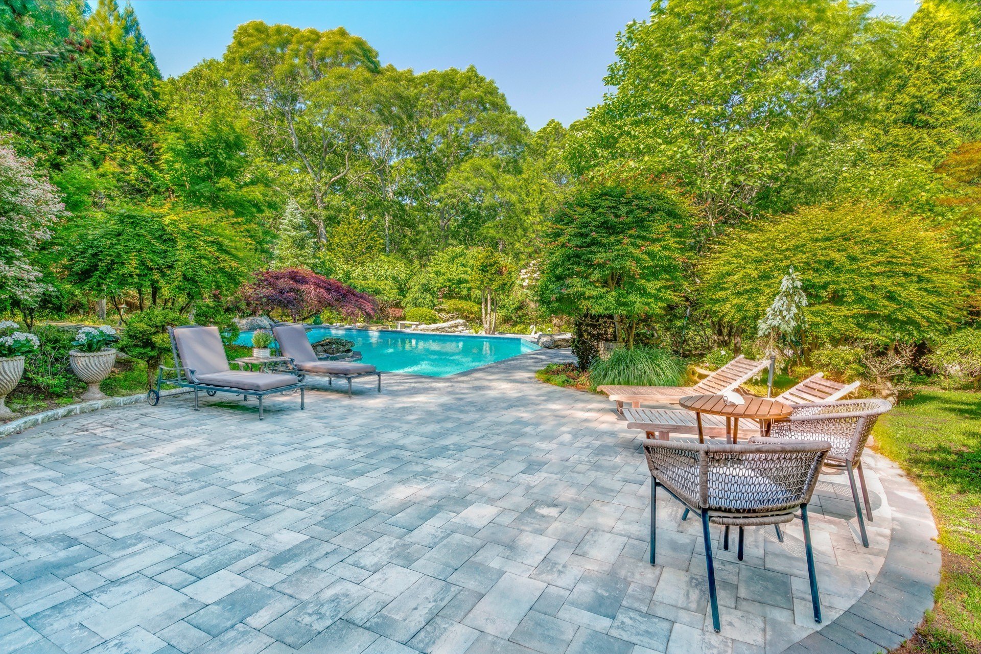 210 Treescape Dr – photo 4