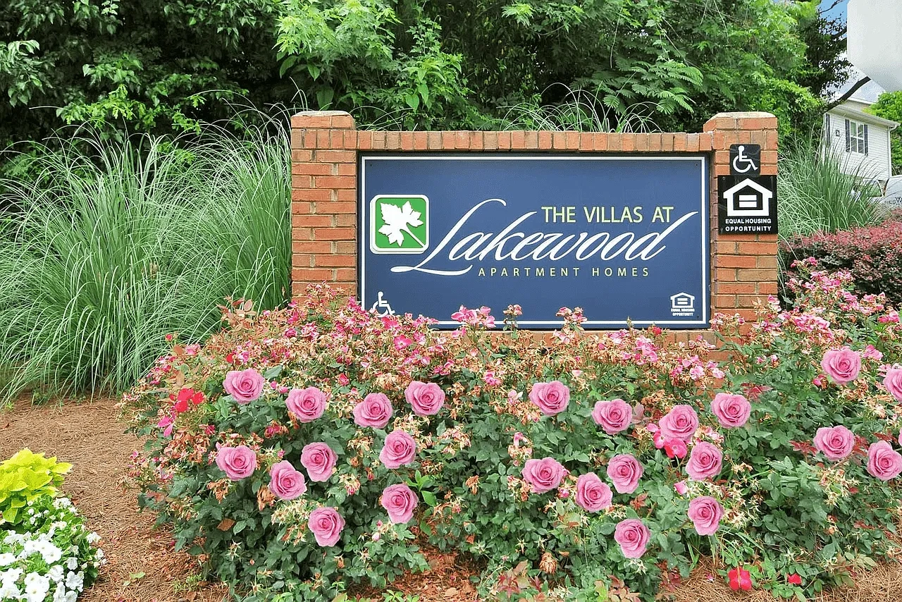 Villas at Lakewood Apartment Homes – photo 2