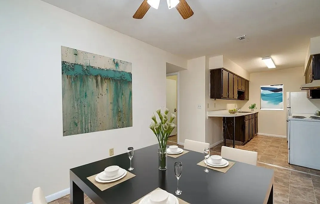 Spring Creek Apartments – photo 5