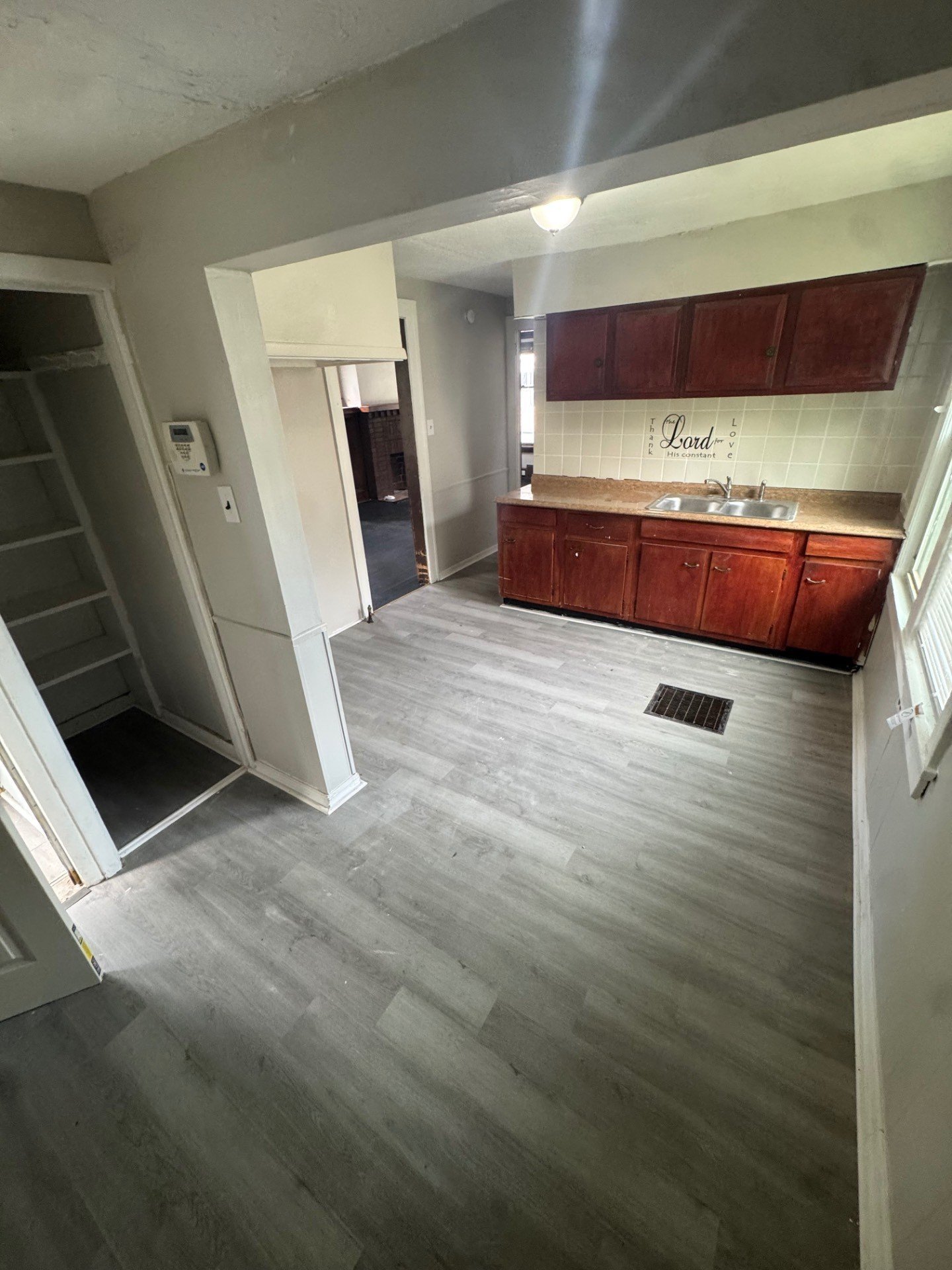 9520 Marah Ave – photo 2
