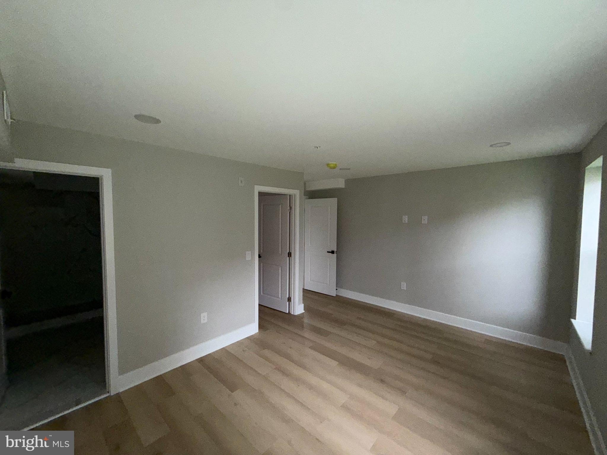 1201 Lindley Ave #2 – photo 5