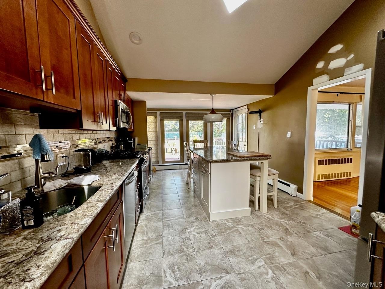 26 Canterbury Rd – photo 2