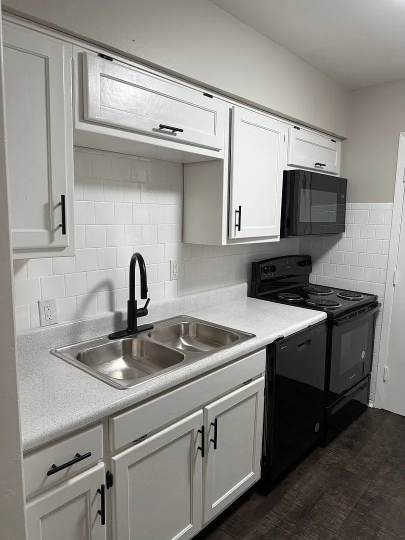 Higdon Ferry Apartments – Floor plan