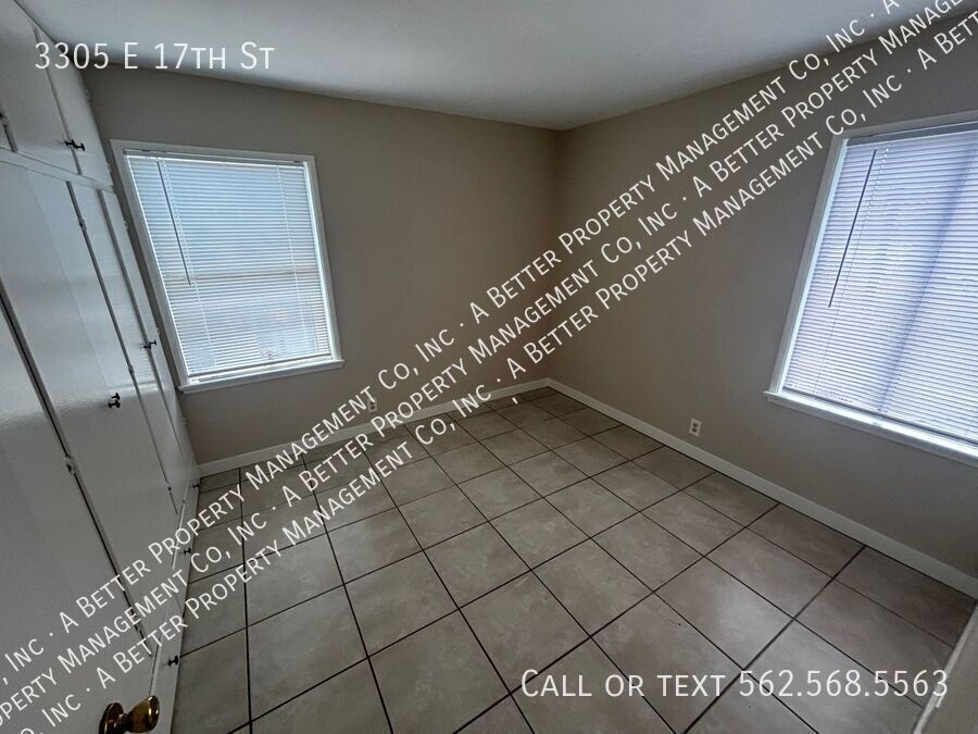 3305 E 17th St – photo 4