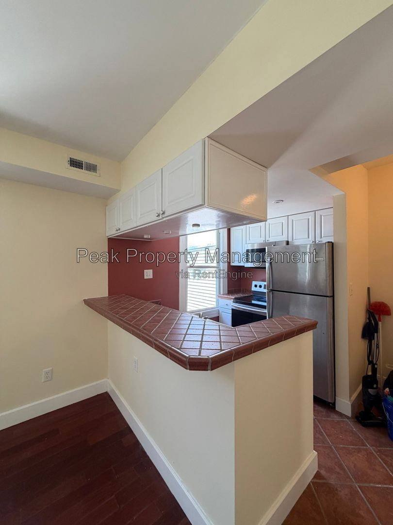3120 Parkwood Ave unit A – photo 4