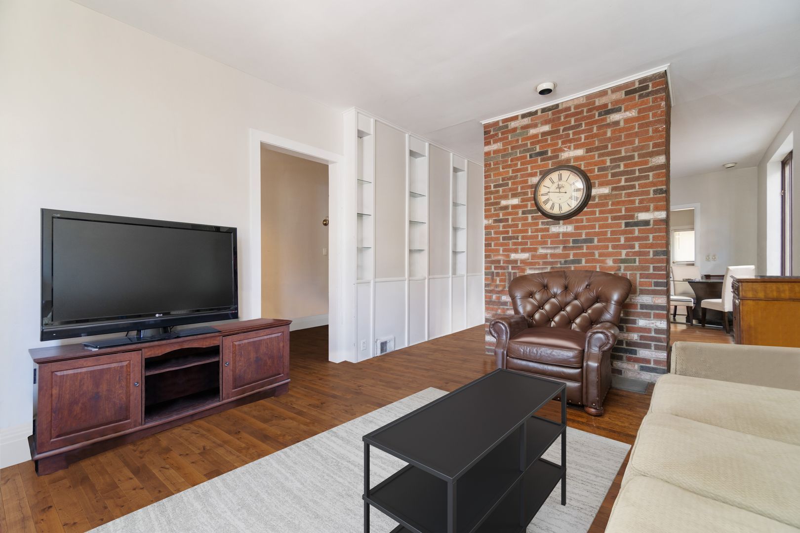 5735 Walnut St unit House – photo 2