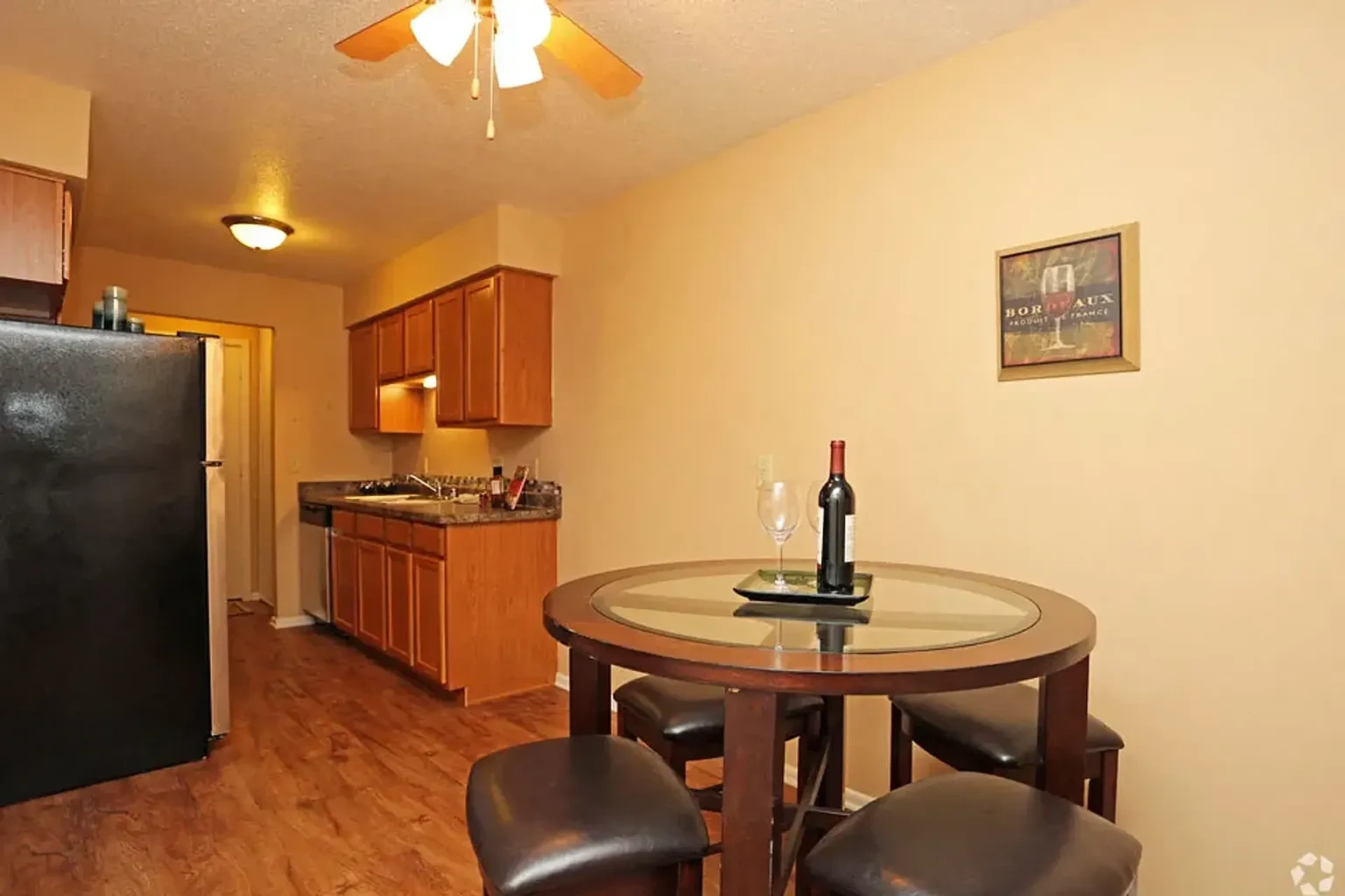 Kensington Pointe Apartments – photo 4