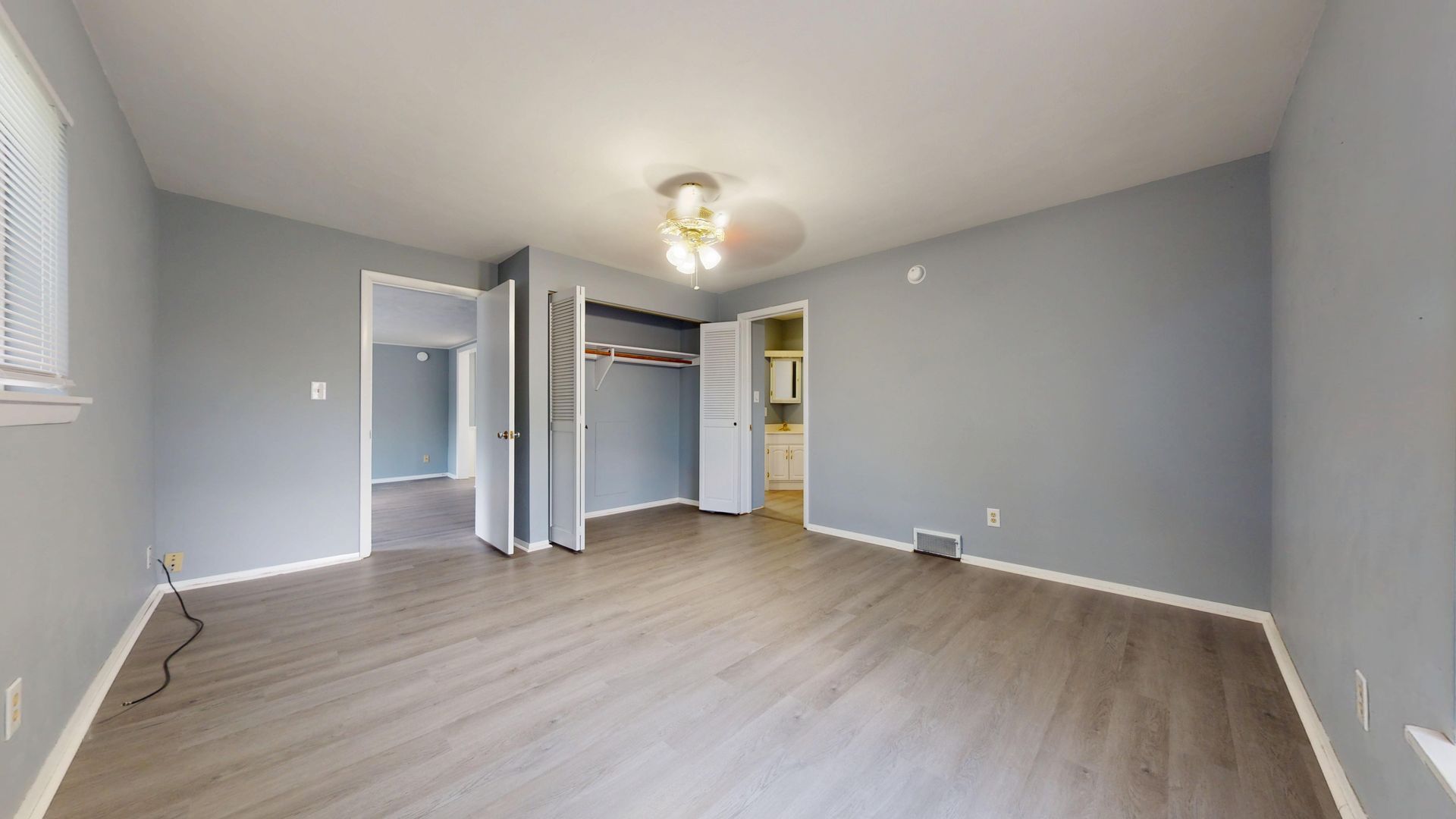 447 Cline Ave unit 1/2 – photo 3