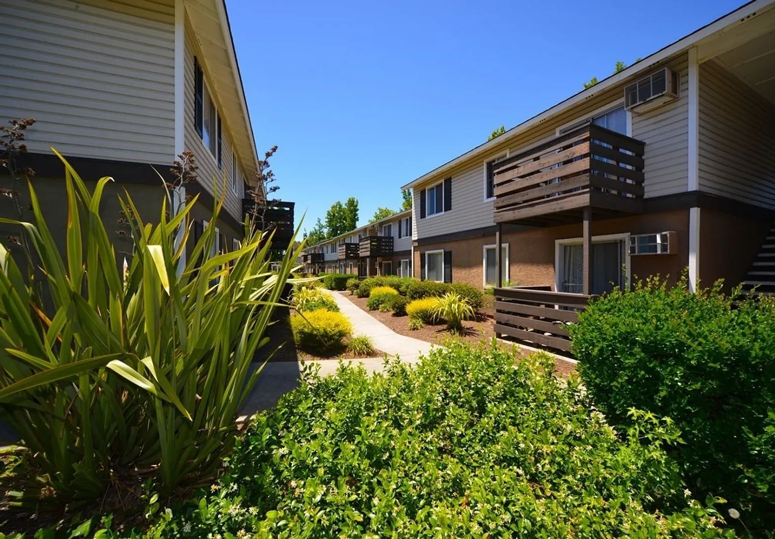 Clayton Crossing Apartments – photo 4