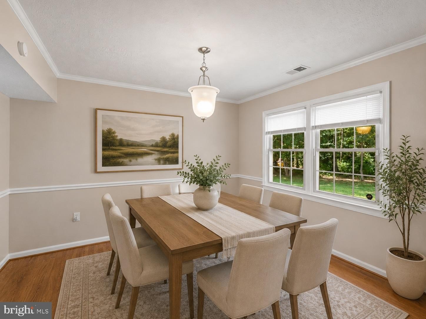 2324 Kent Ct – photo 3