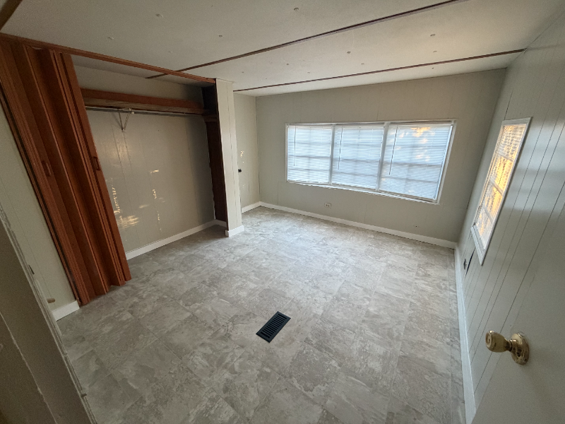 129 Edwards St SE – photo 1