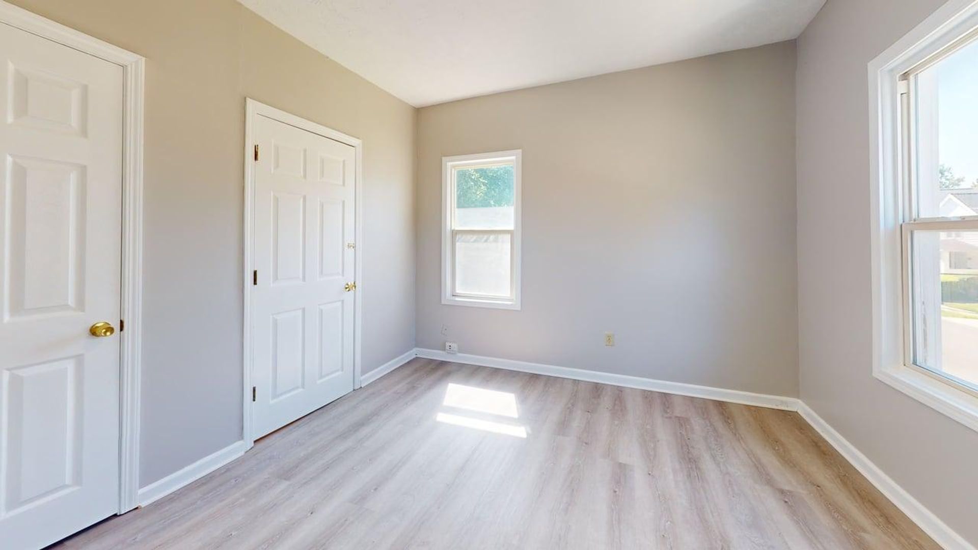 877 Rudyard Rd unit 879 Rudyard Rd - (877 Rudyard Rd - UP) – photo 4