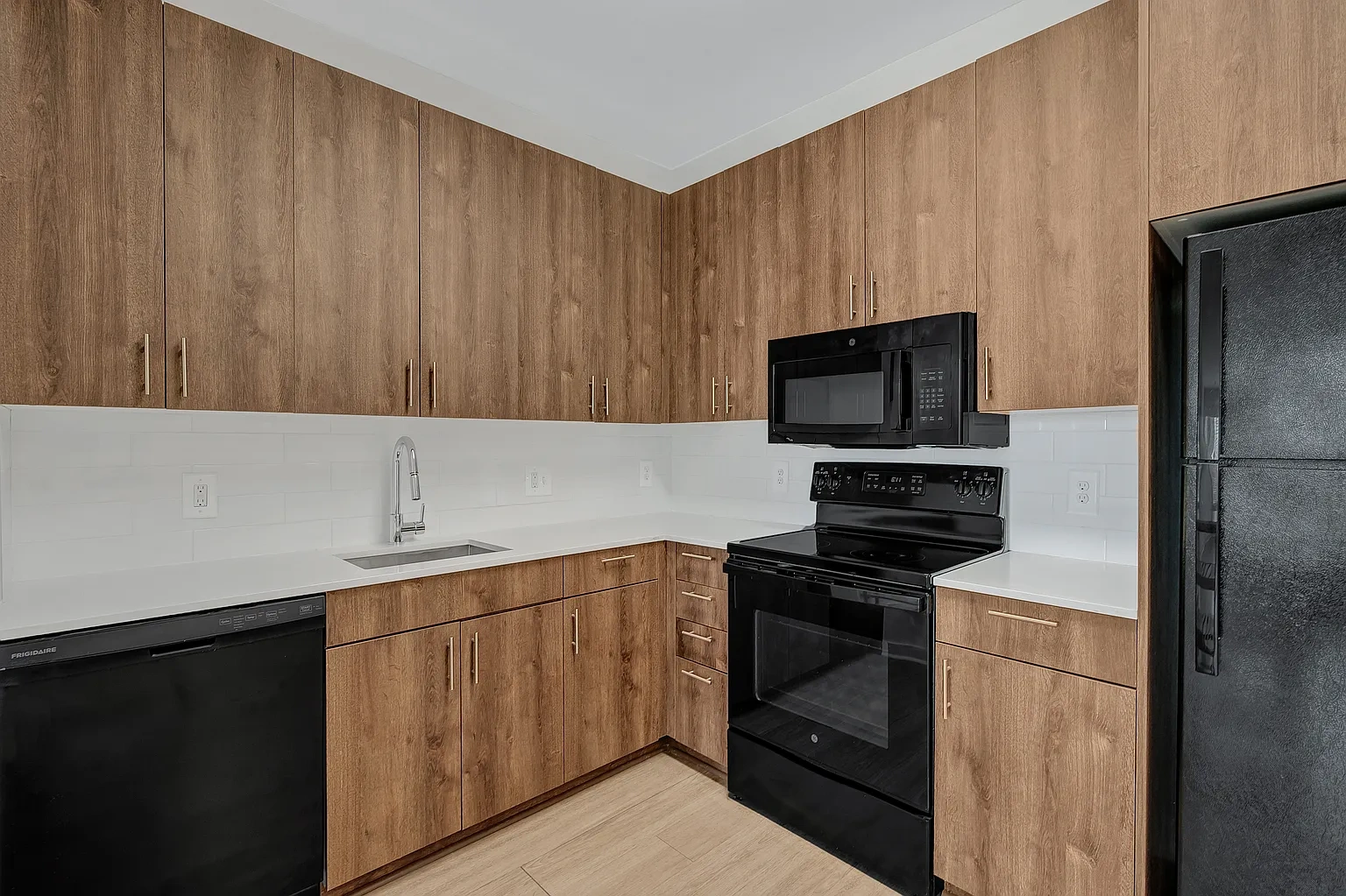 Solstice Apartments – photo 4