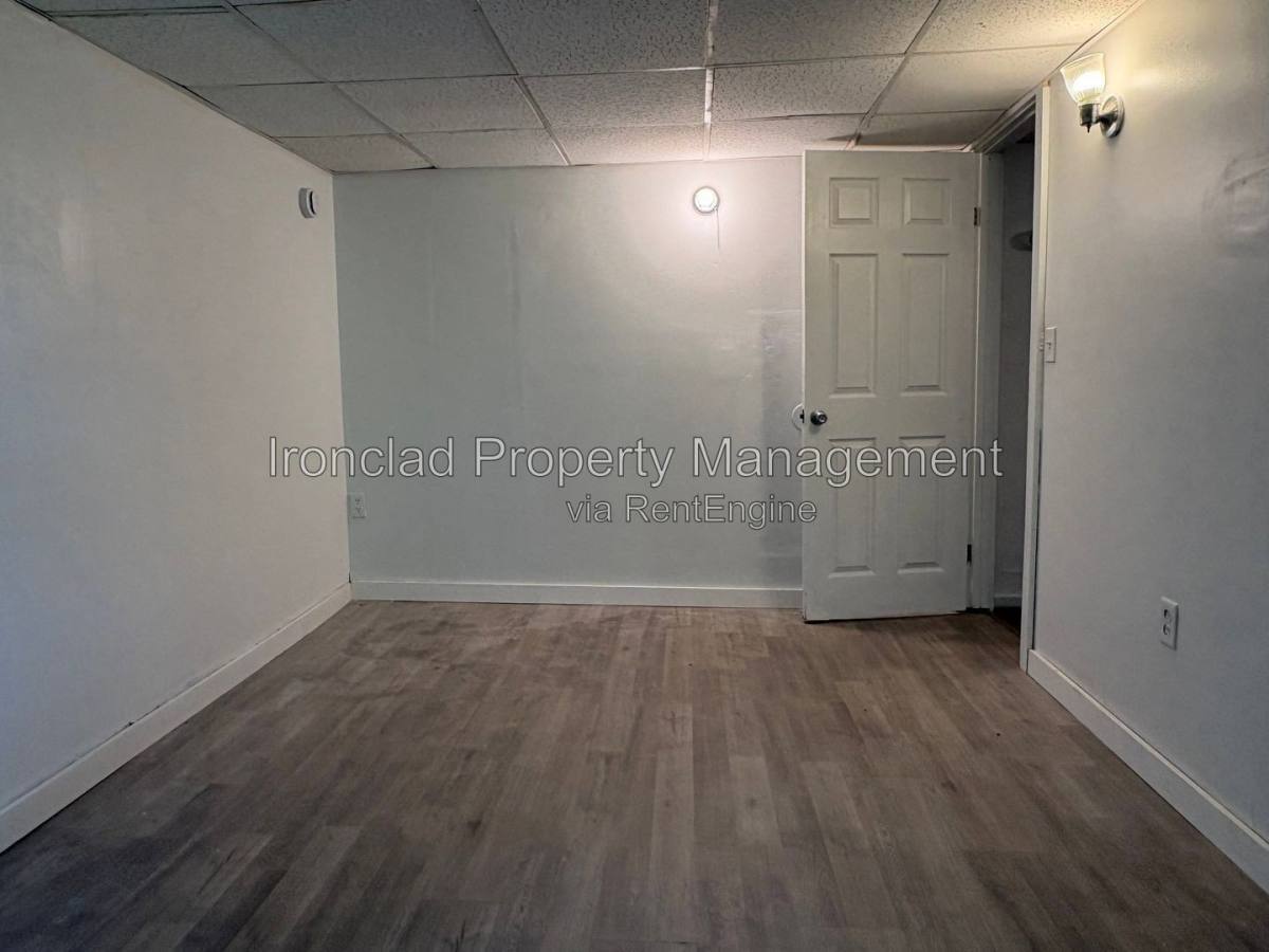 80 Olive St unit 1 – photo 2