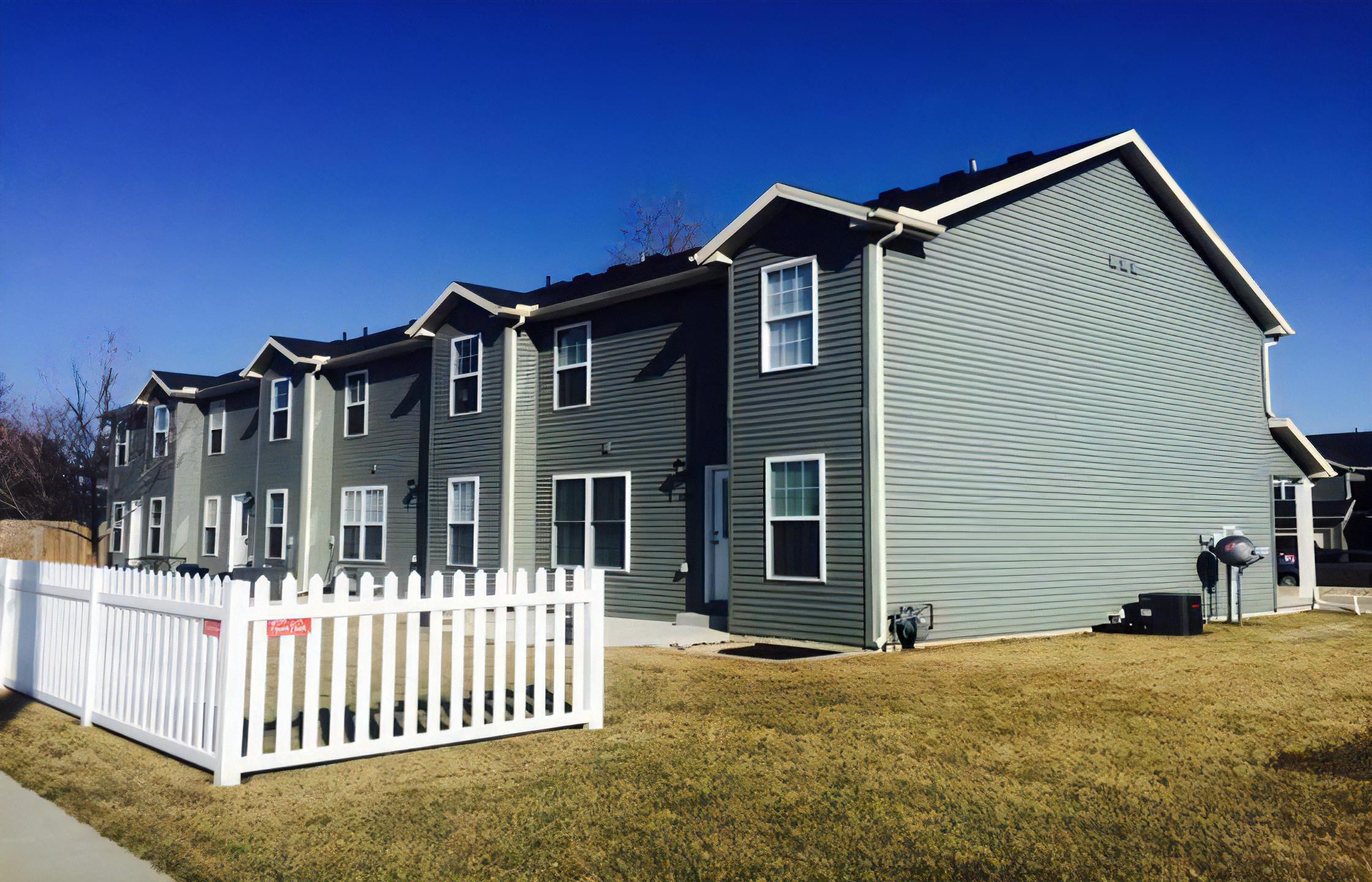 1002 Airport Rd unit 1008 Airport – photo 1