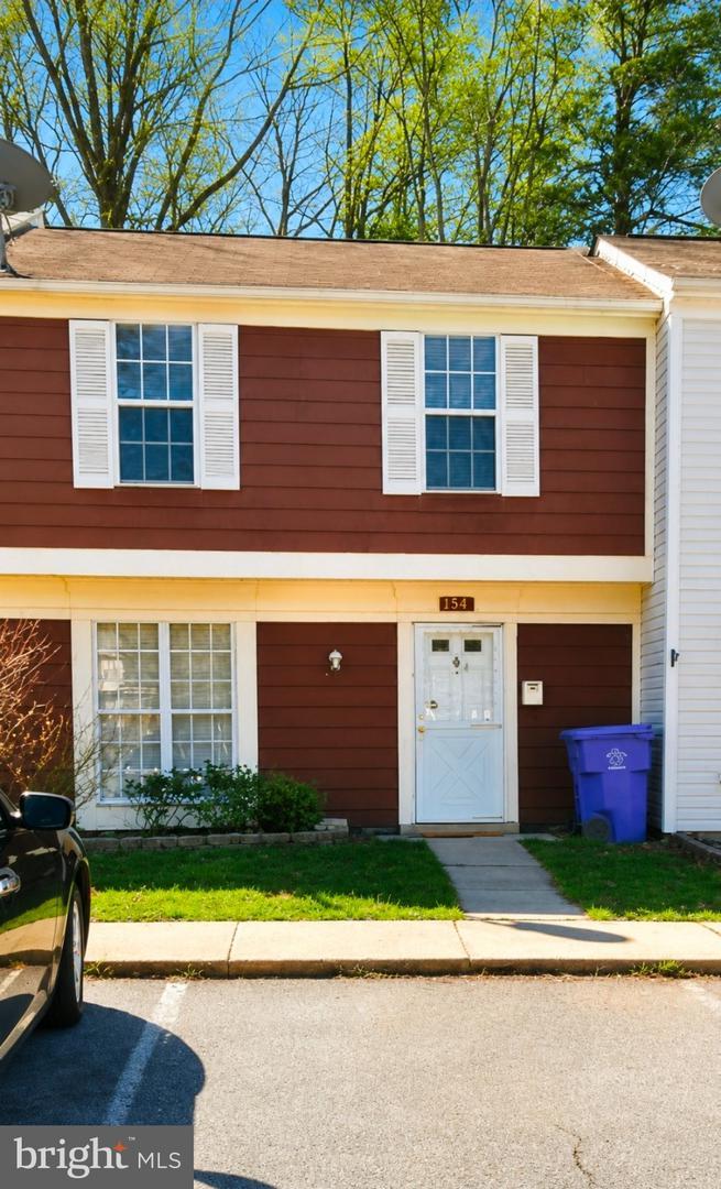2561 Robinson Pl – photo 1