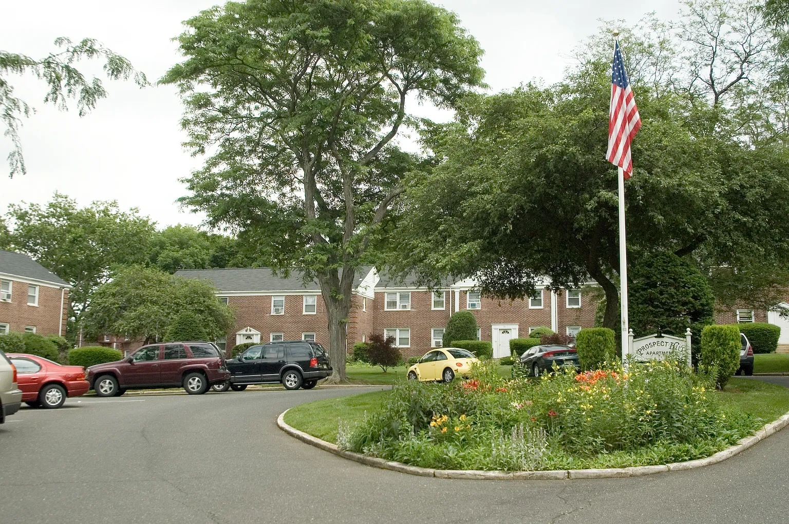 Prospect Hill Apartments – photo 3