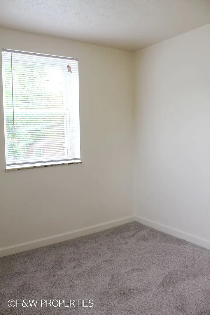 LongView Apartments – photo 1