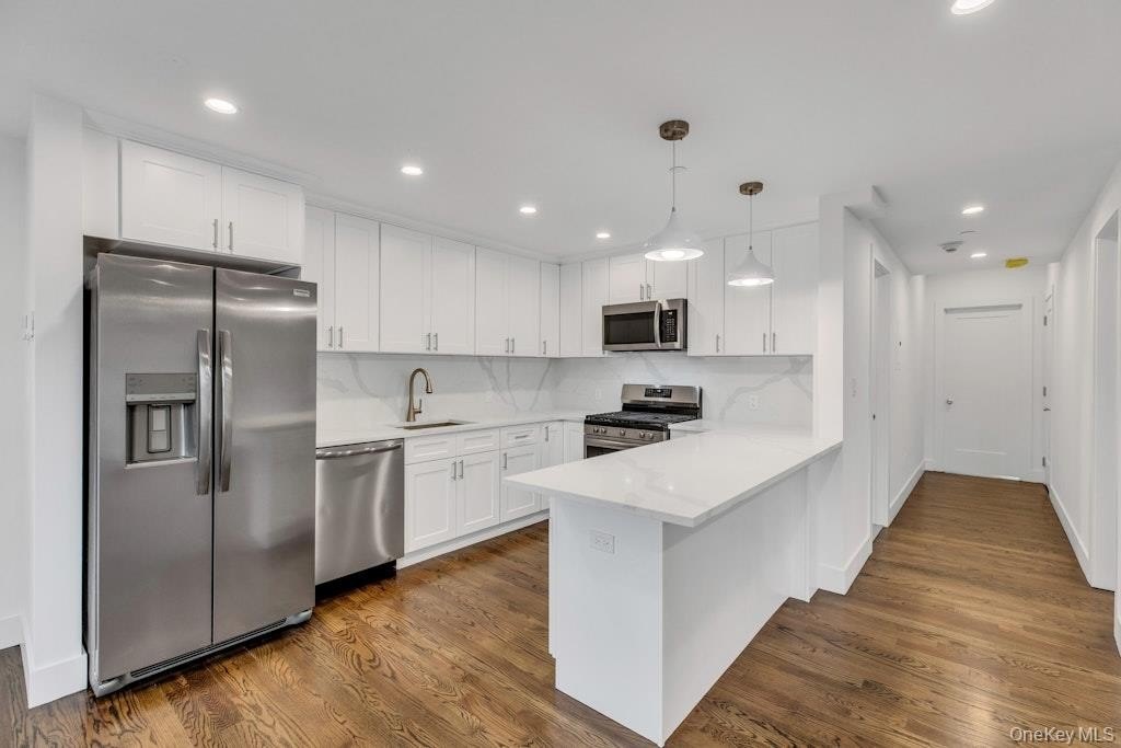1431 Old Northern Blvd #6 – photo 3