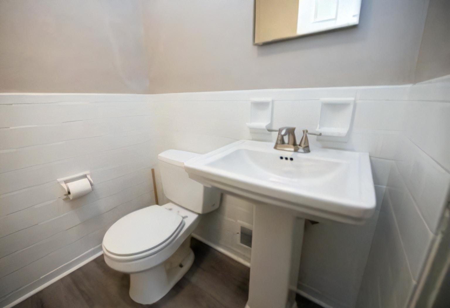 7924 Edgewood Ave – photo 5