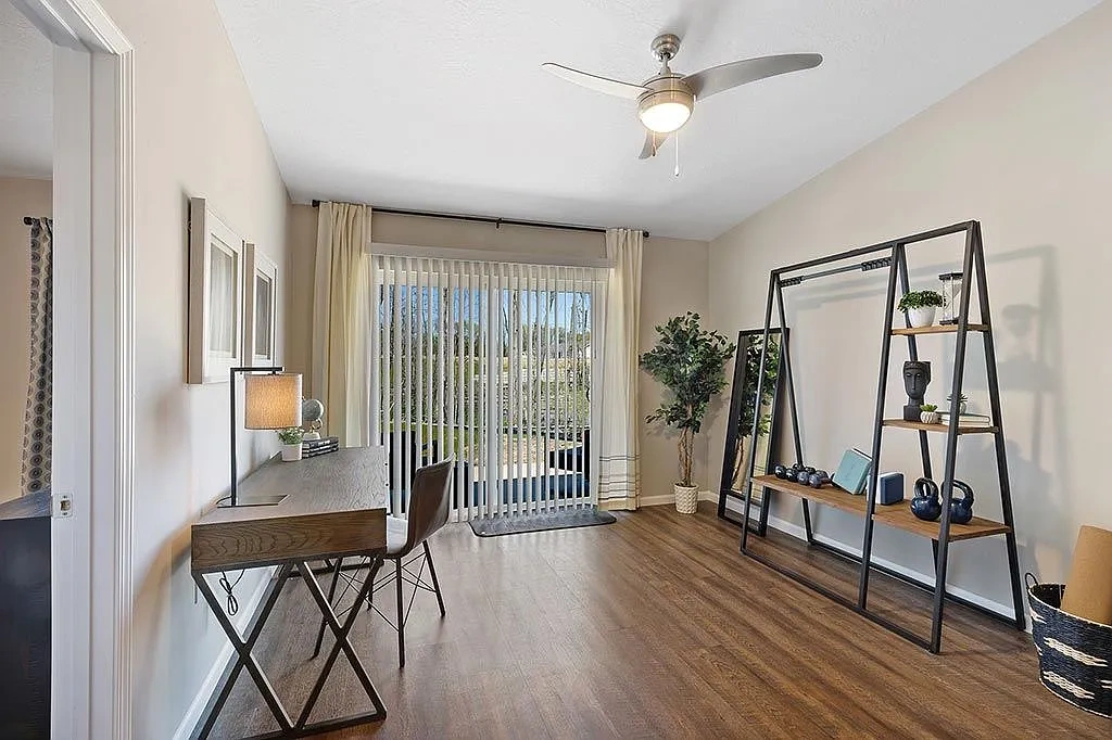 Redwood Kent Tallmadge Road – photo 4