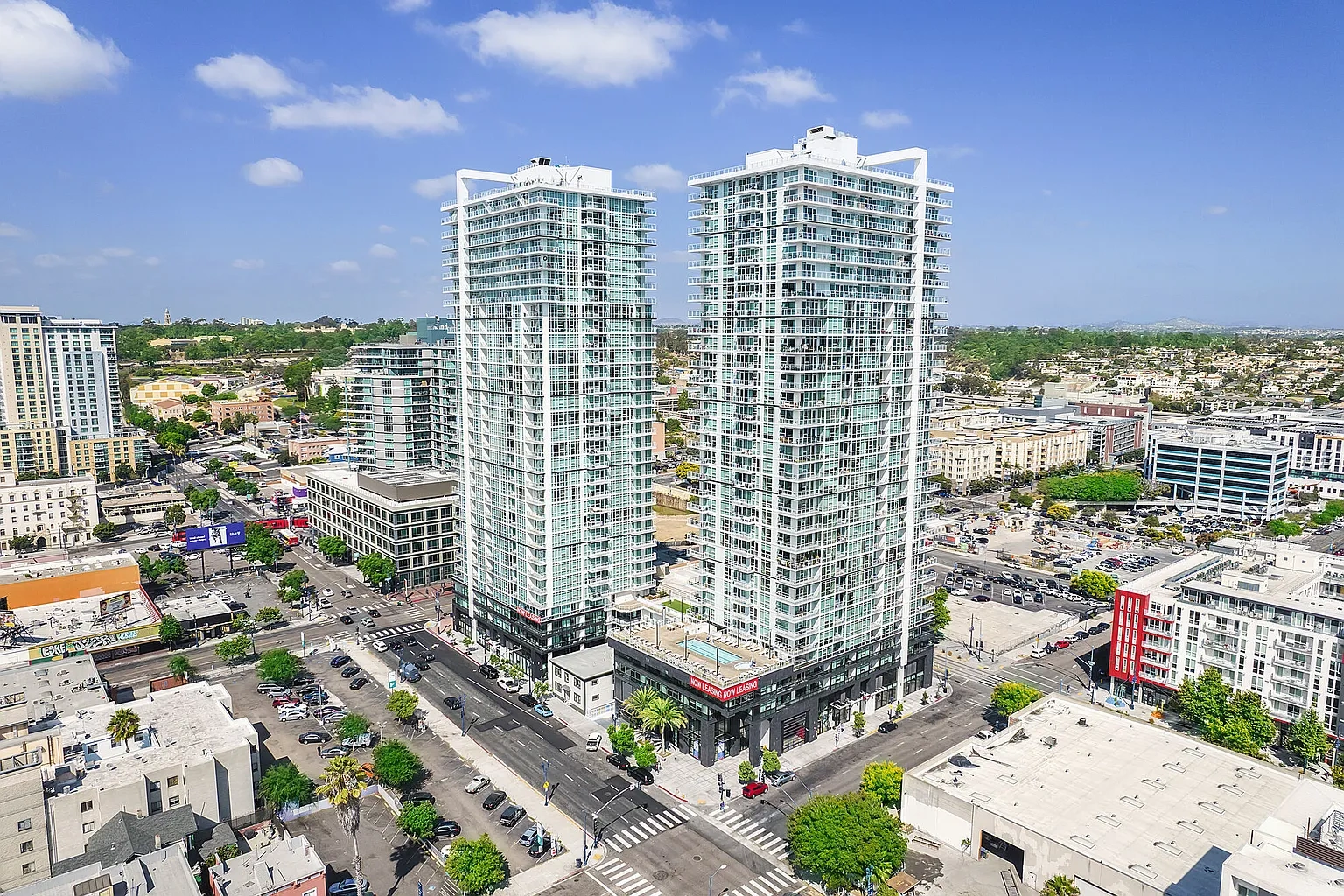 Broadway Towers – photo 2