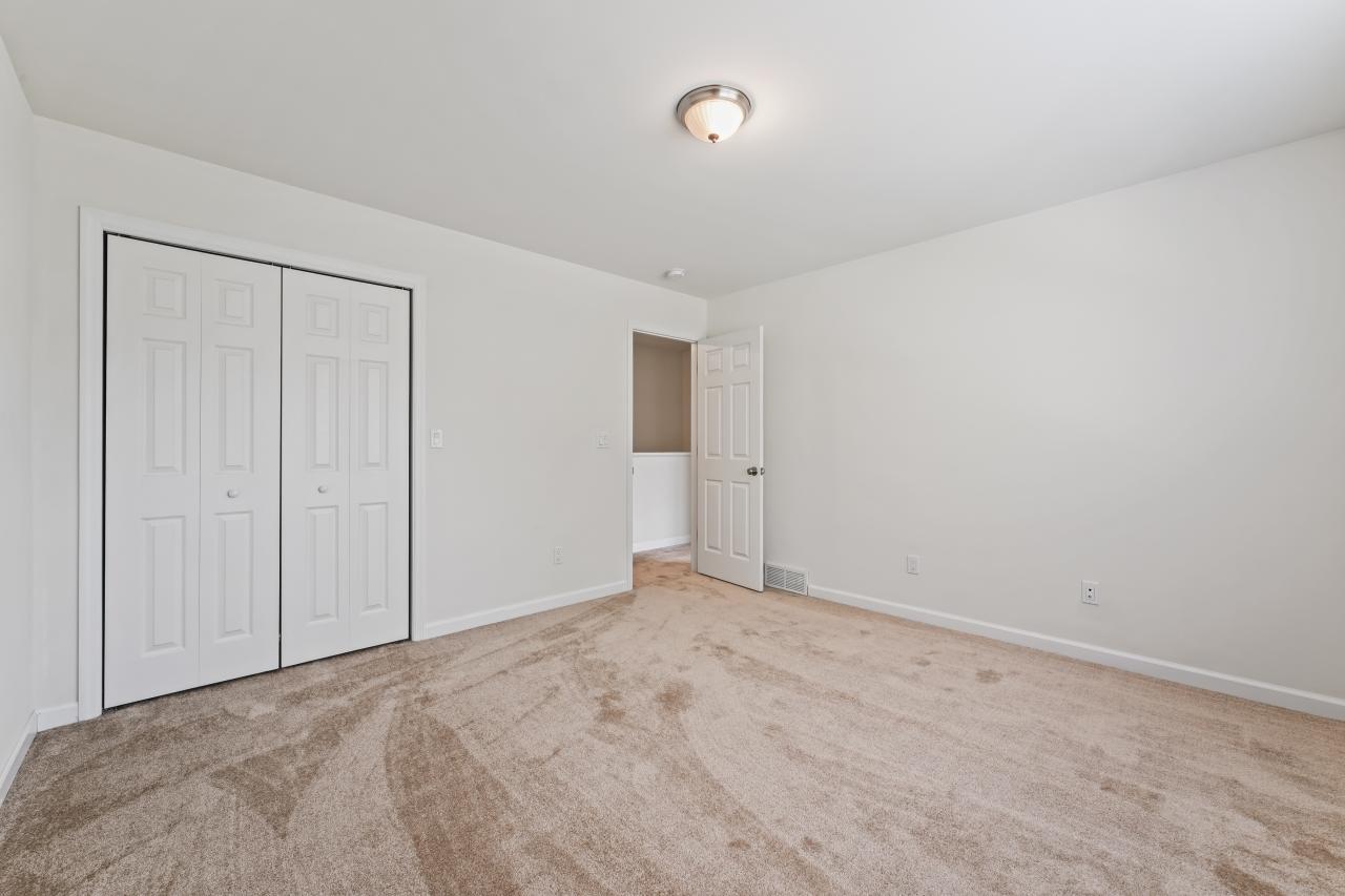 48 Plank Rd unit B – photo 3