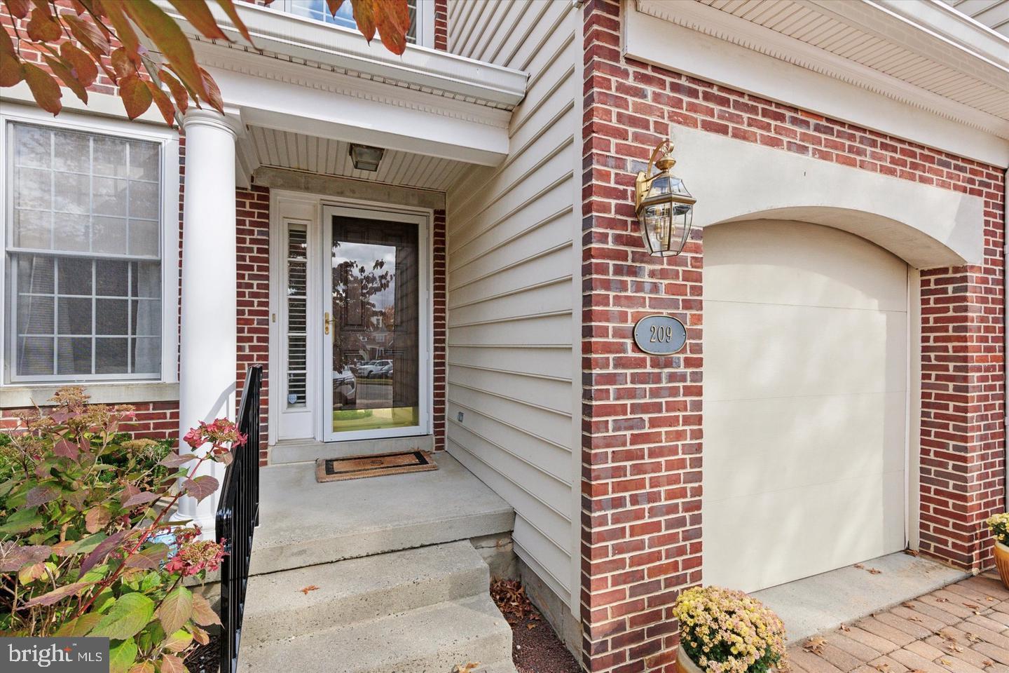 209 Westminster Pl – photo 2