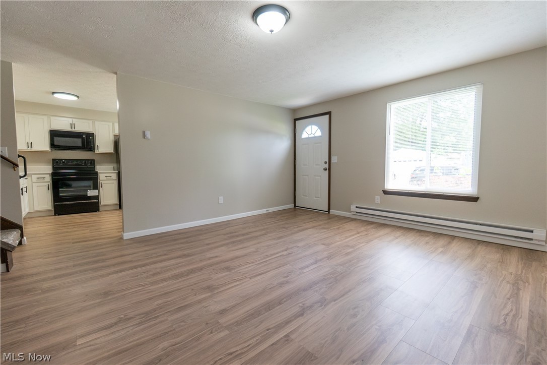 5922 Albert Ave – photo 2