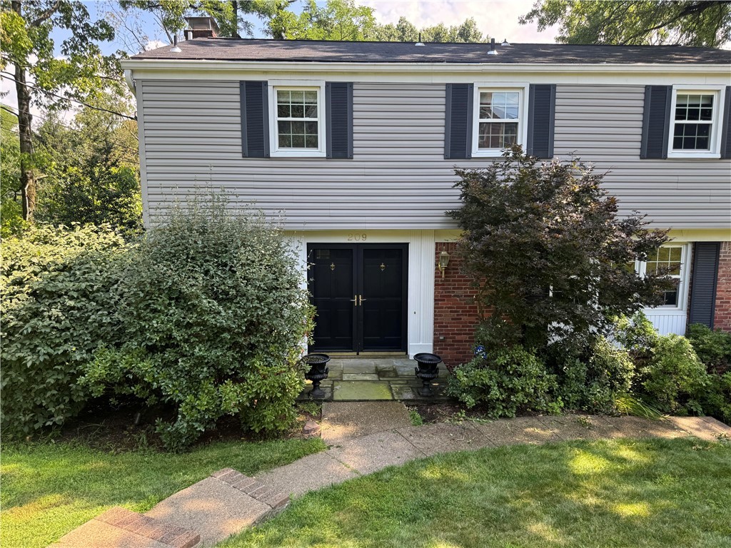 209 Grandview Dr S – photo 1