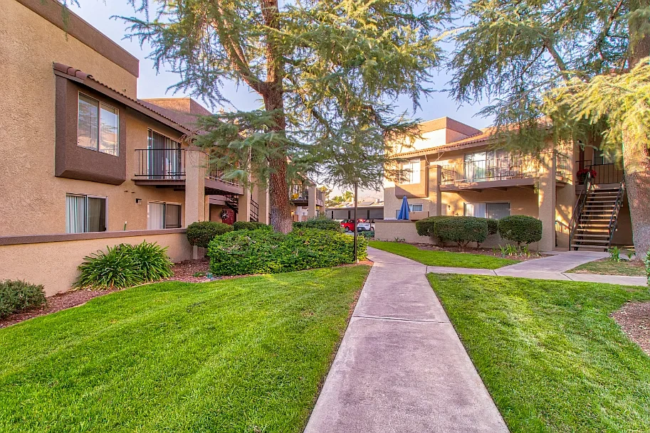 Monterey Villas – photo 4