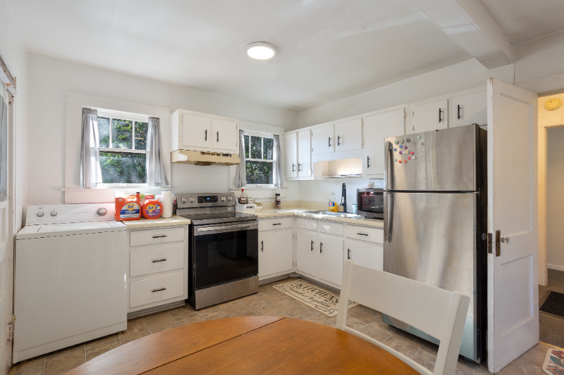 1003 Center St NW unit B – photo 1