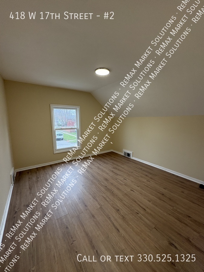 418 W 17th St – photo 4