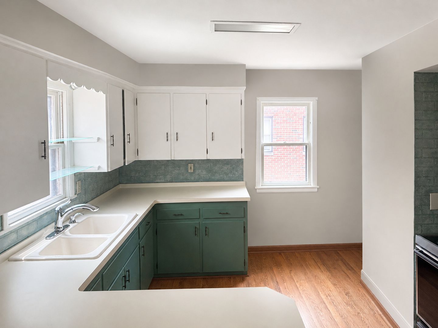 24550 Puritan Ave unit Unit A – photo 5