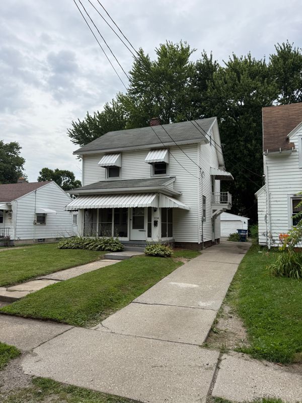 1114 Underwood Ave – photo 2