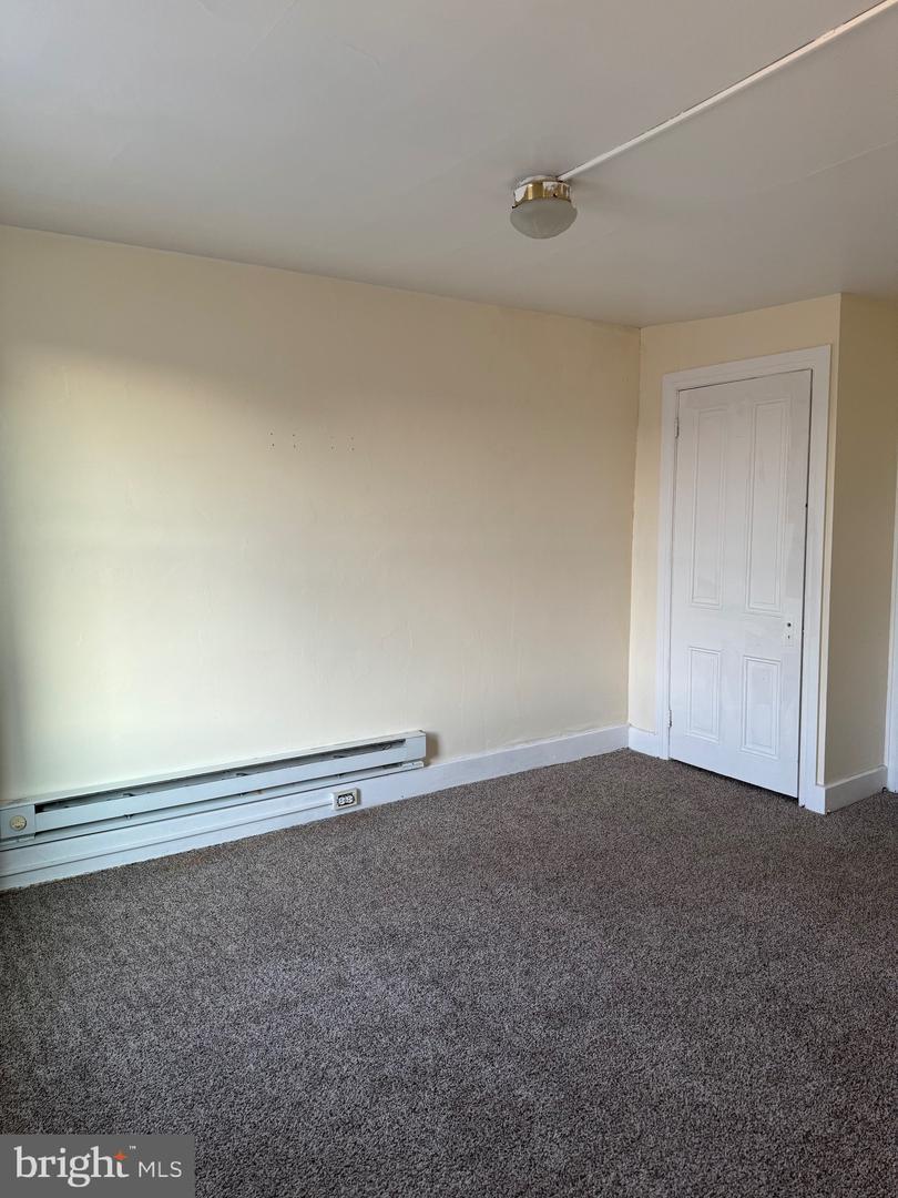 1104 W Market St unit 2 – photo 5