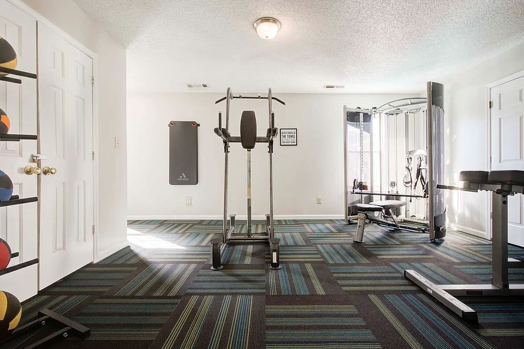 Quad Apartment Homes – photo 3