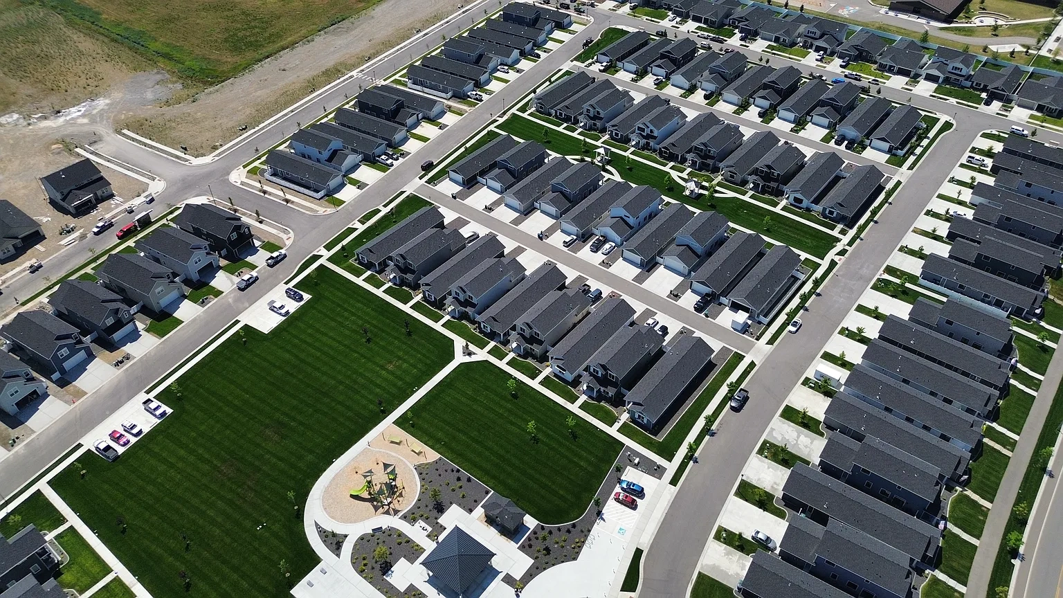 Echelon Village – photo 2